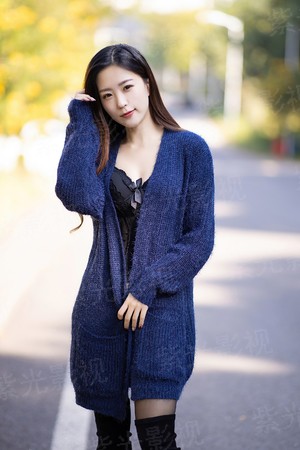 贴身女保镖2019