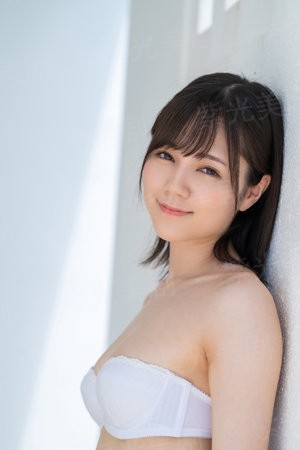 耐莉2016