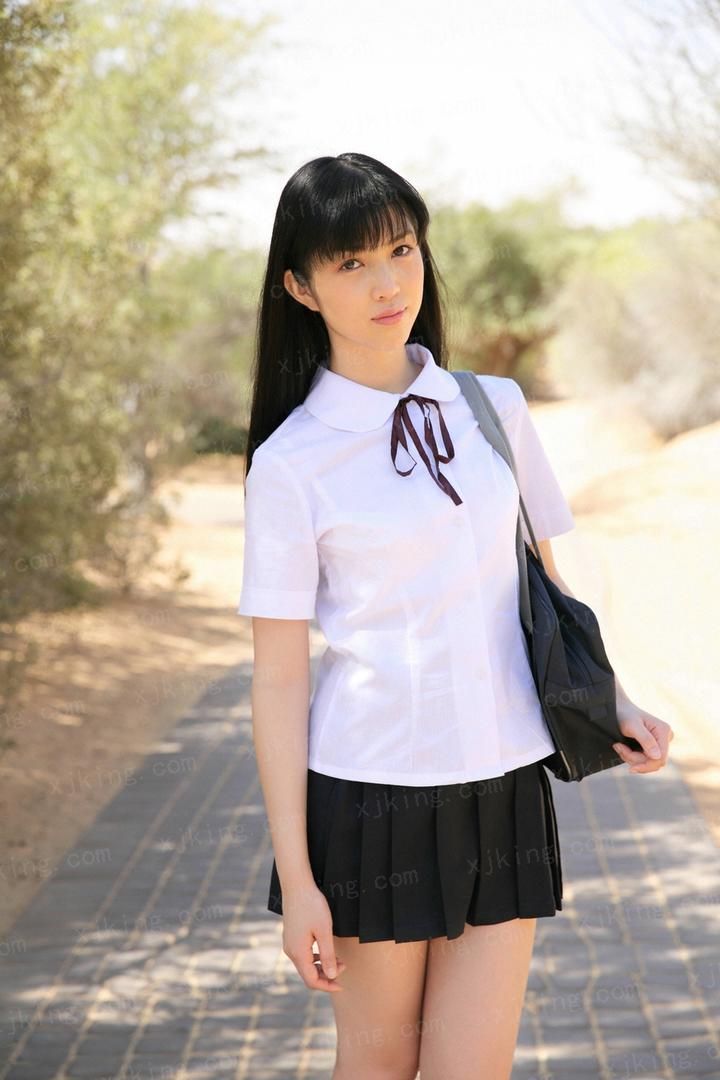 人类制造机器人改善生活却没想到差点被这个送上绝路#重装机甲