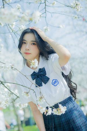 爱莉安娜格兰德嗨我爱你